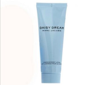 Daisy Dreams by Marc Jacobs